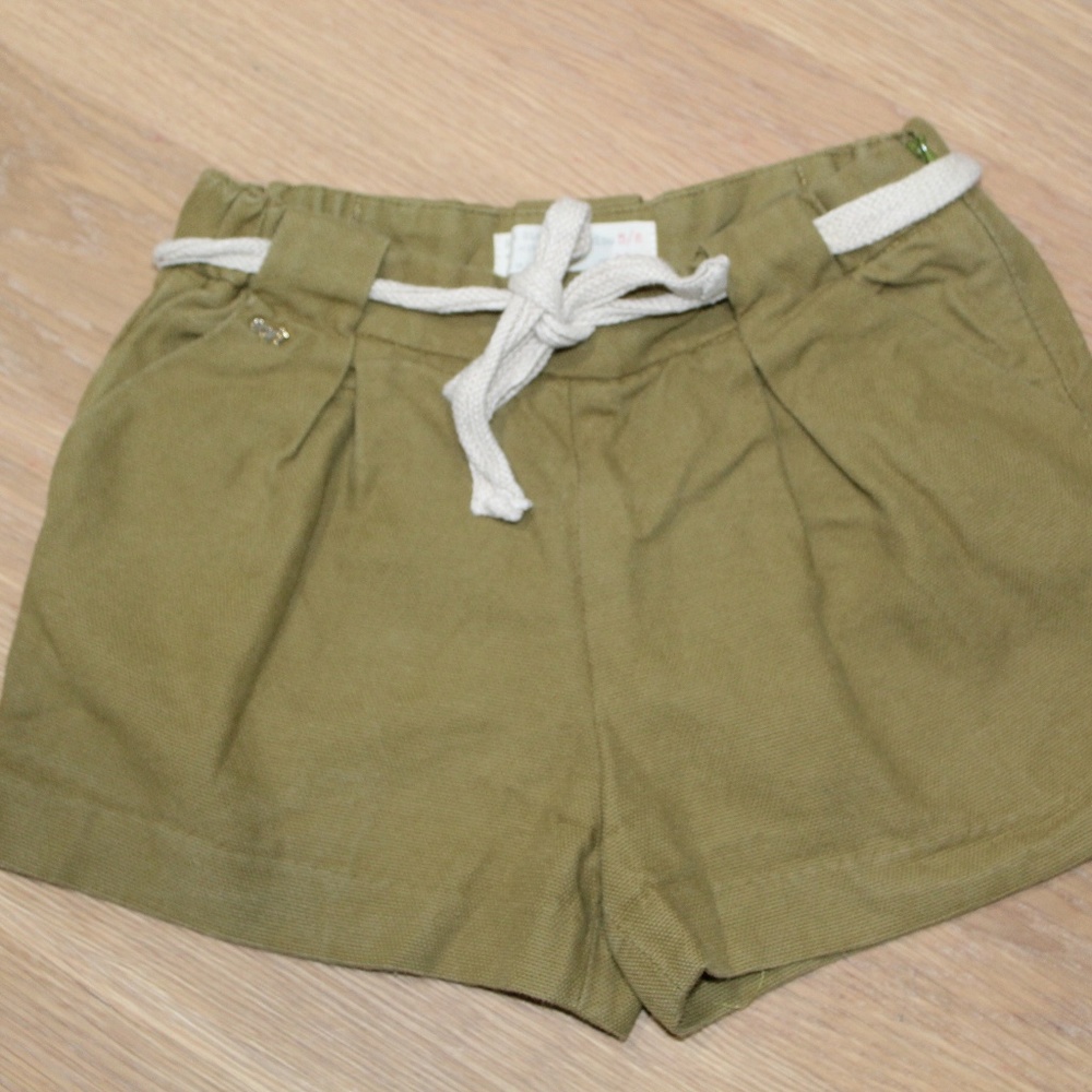 ZARA GIRLS GREEN SHORTS